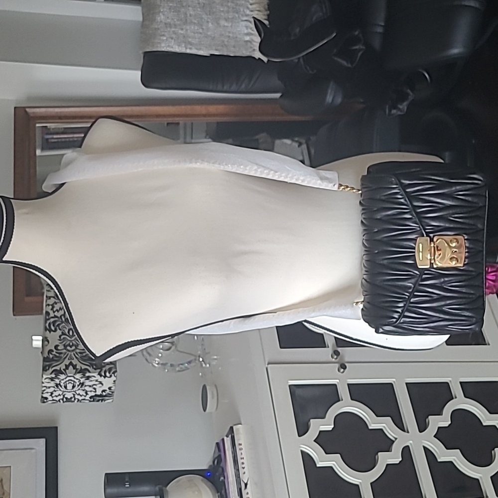MIU MIU Quilted Crossbody Bag - Picture 6 of 11